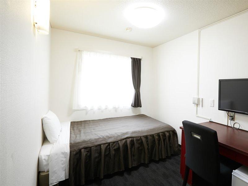 Osaka Corona Hotel Екстериор снимка